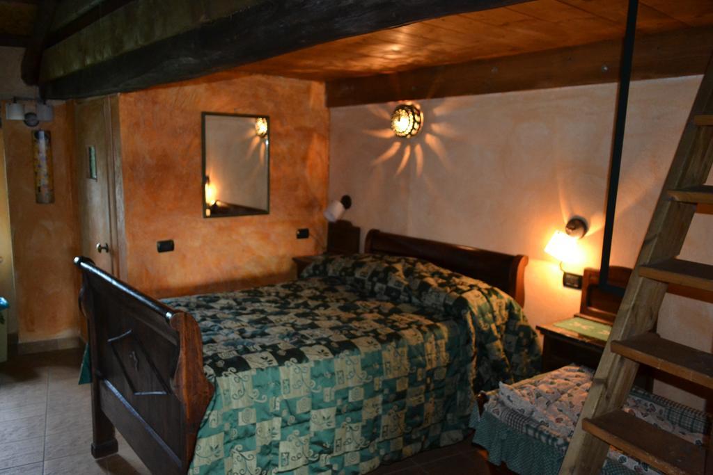 B&B Edera Castagnole Piemonte Bilik gambar
